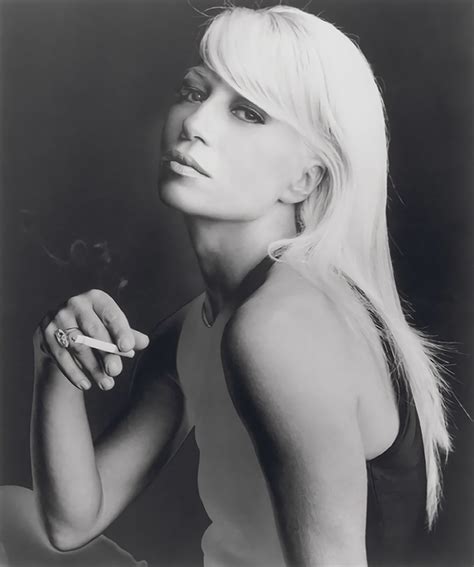 joven donatella versace